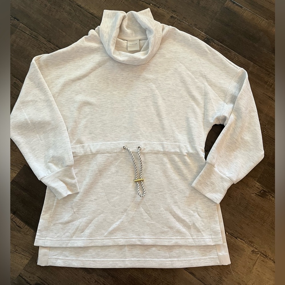 Varley | Ivory Freya Sweatshirt | Size M